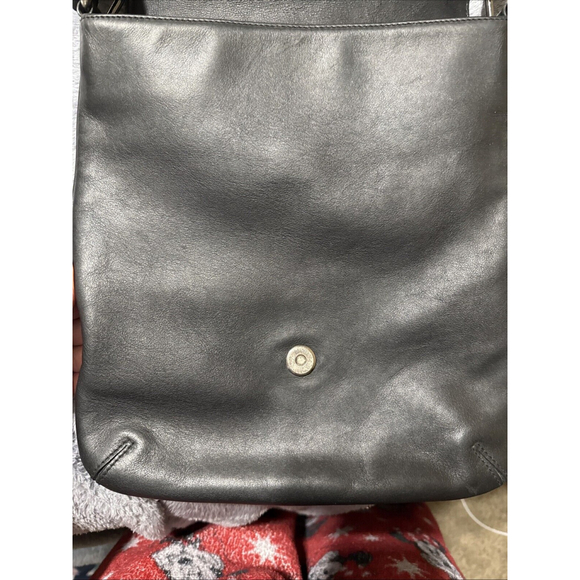 MCM Crossbody Leather Black Messenger Handbag Unisex - Picture 11 of 17